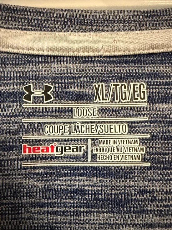 Under Armour Women's Heather Blue V-Neck Athletic Heat Gear Tee T Shirt XL New - Picture 4 of 4